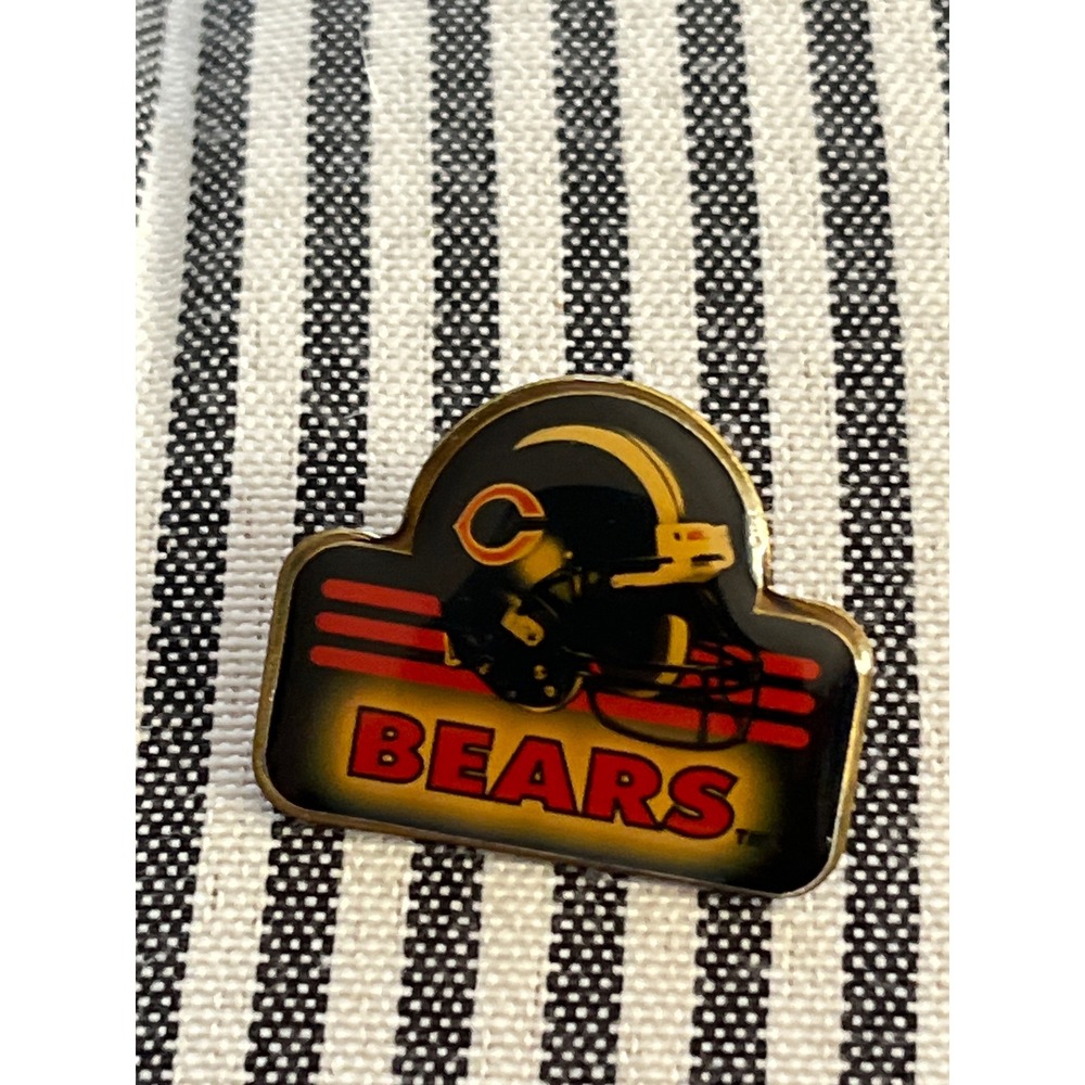 Vintage Chicago Bears NFL Helmet Lapel Pin Wincraft Inc Gold Tone Football Fan